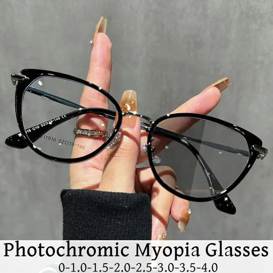 Unisex Outdoor Color Changing Myopia Glasses Fashion Cat Eye Near Sight Eyewear Finished Prescription Photochromic Sunglasses
